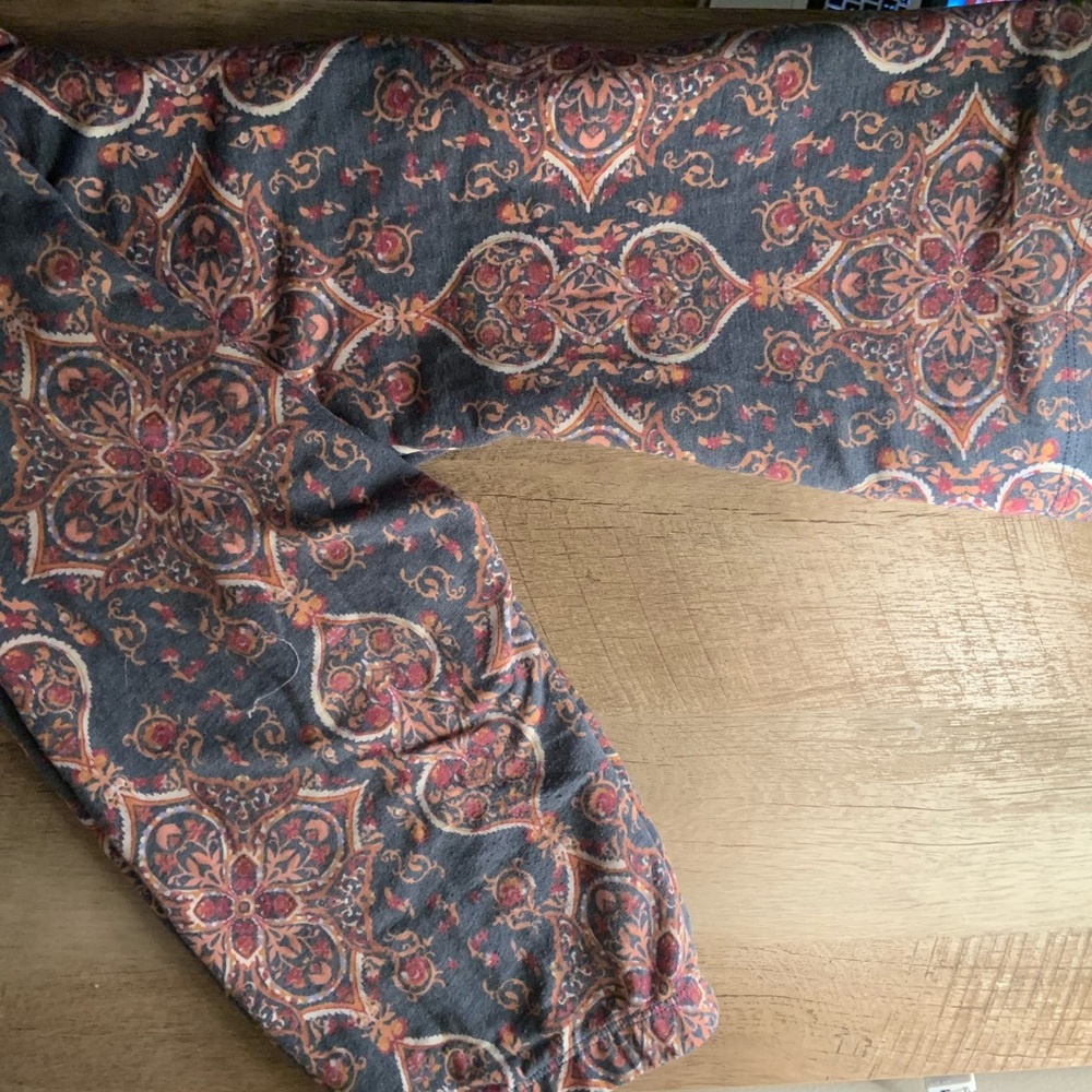 FOREVER 21 Bohemian Flare Pants